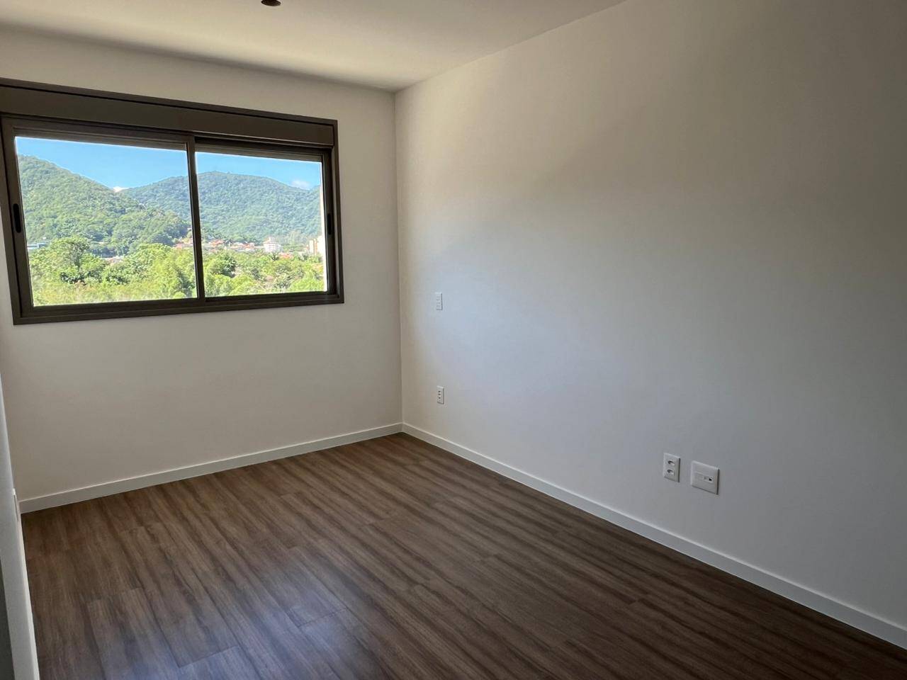 Apartamento à venda com 2 quartos, 85m² - Foto 6