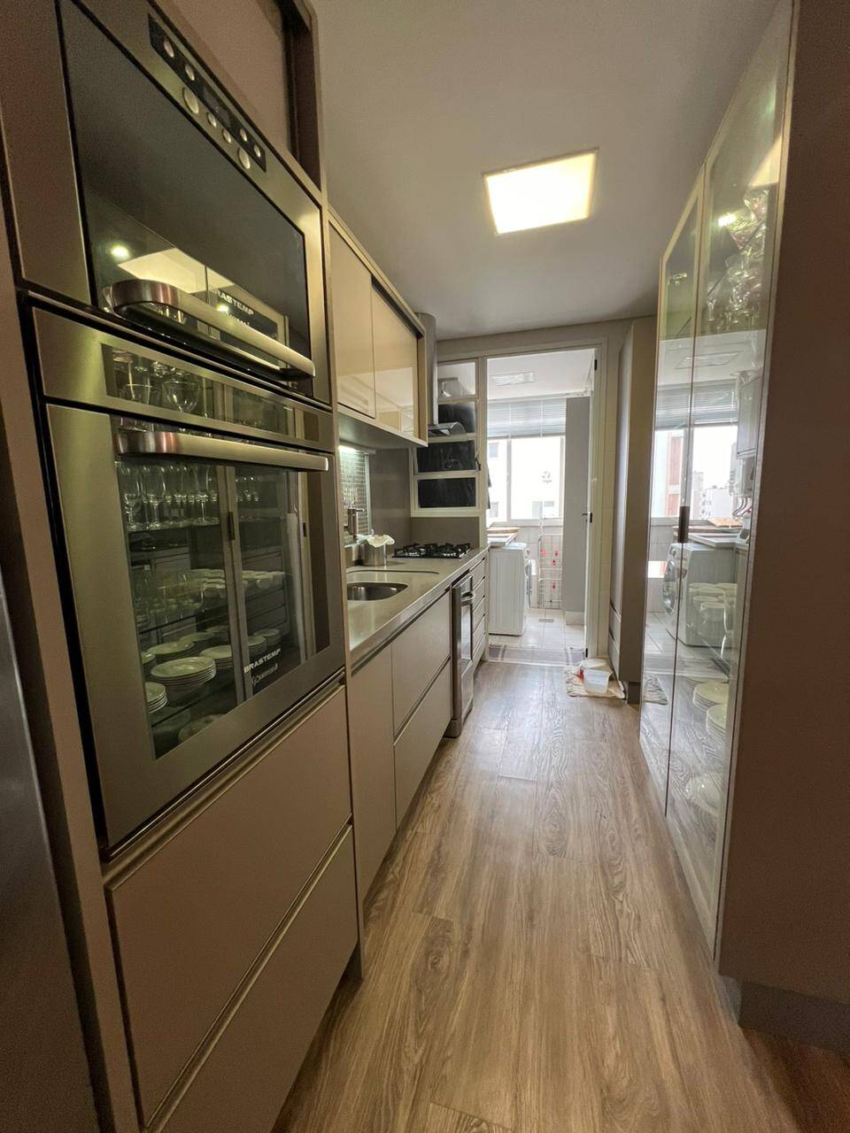 Apartamento à venda com 3 quartos, 125m² - Foto 8