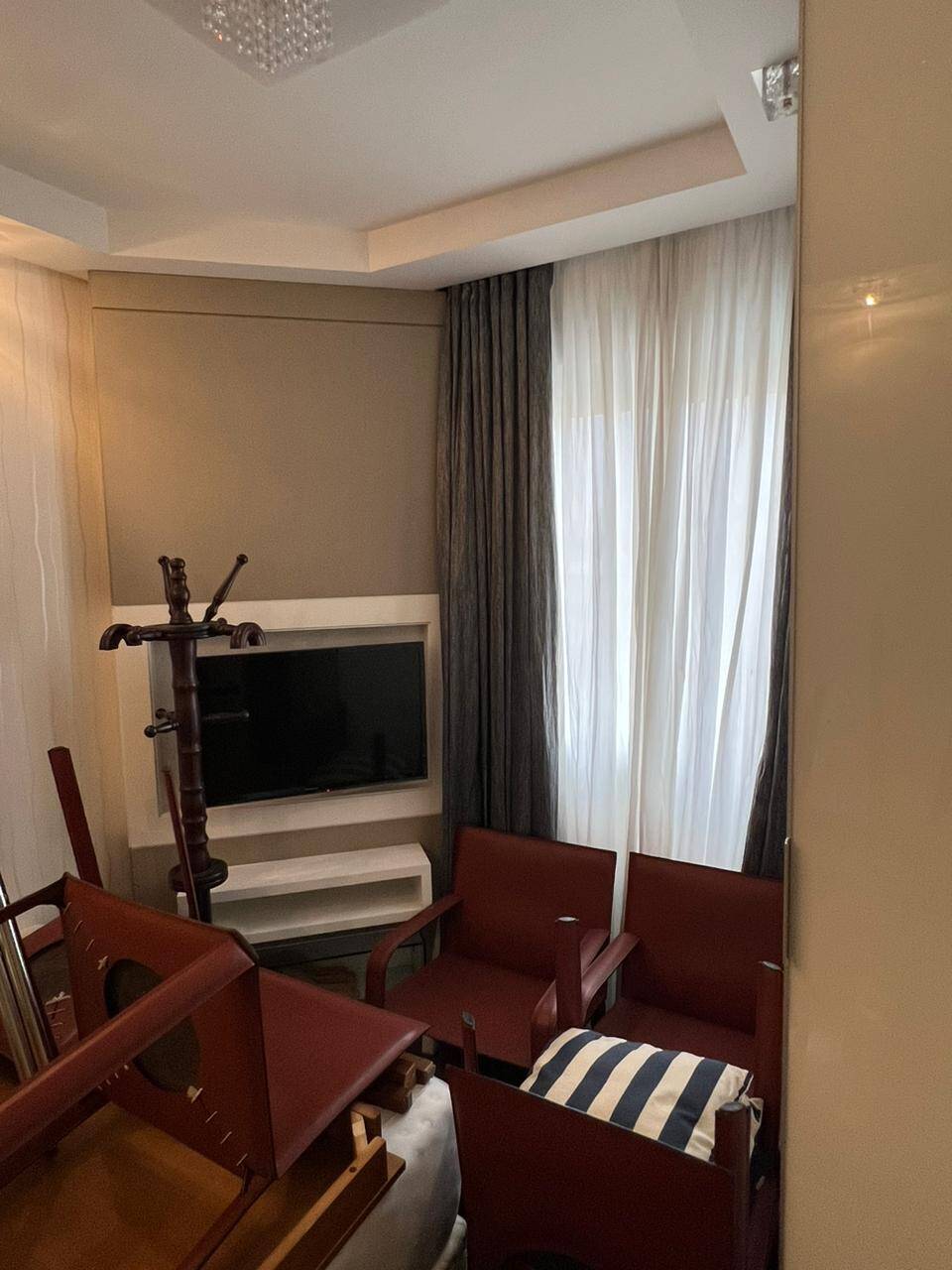 Apartamento à venda com 3 quartos, 125m² - Foto 18