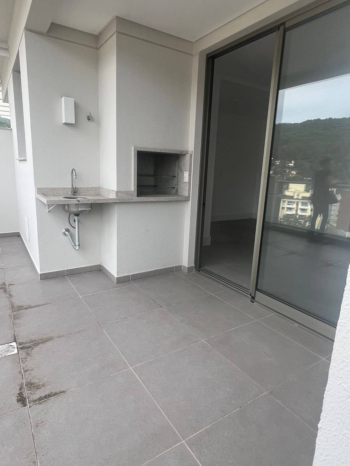 Apartamento à venda com 2 quartos, 110m² - Foto 6