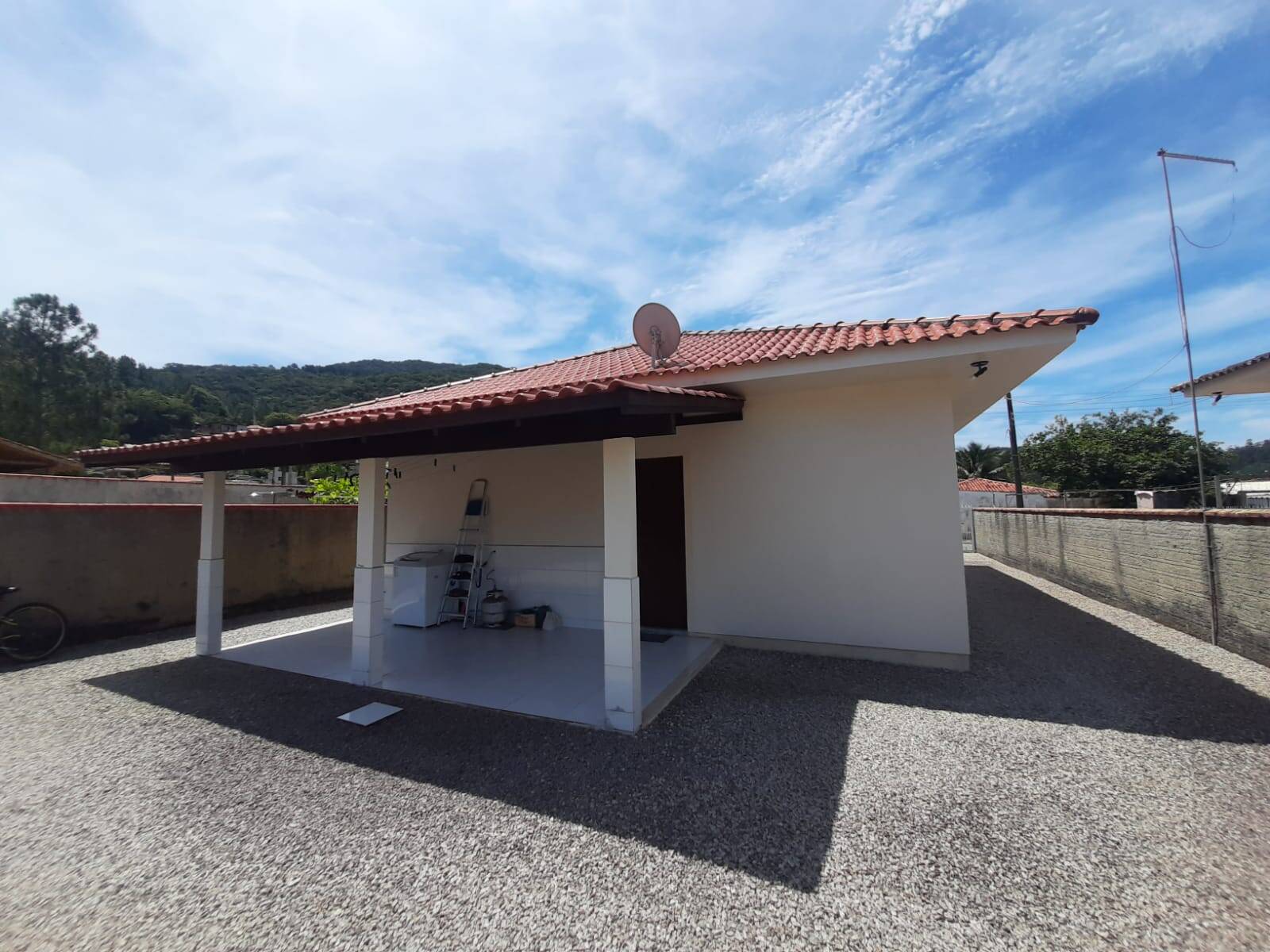 Casa à venda com 2 quartos, 80m² - Foto 15