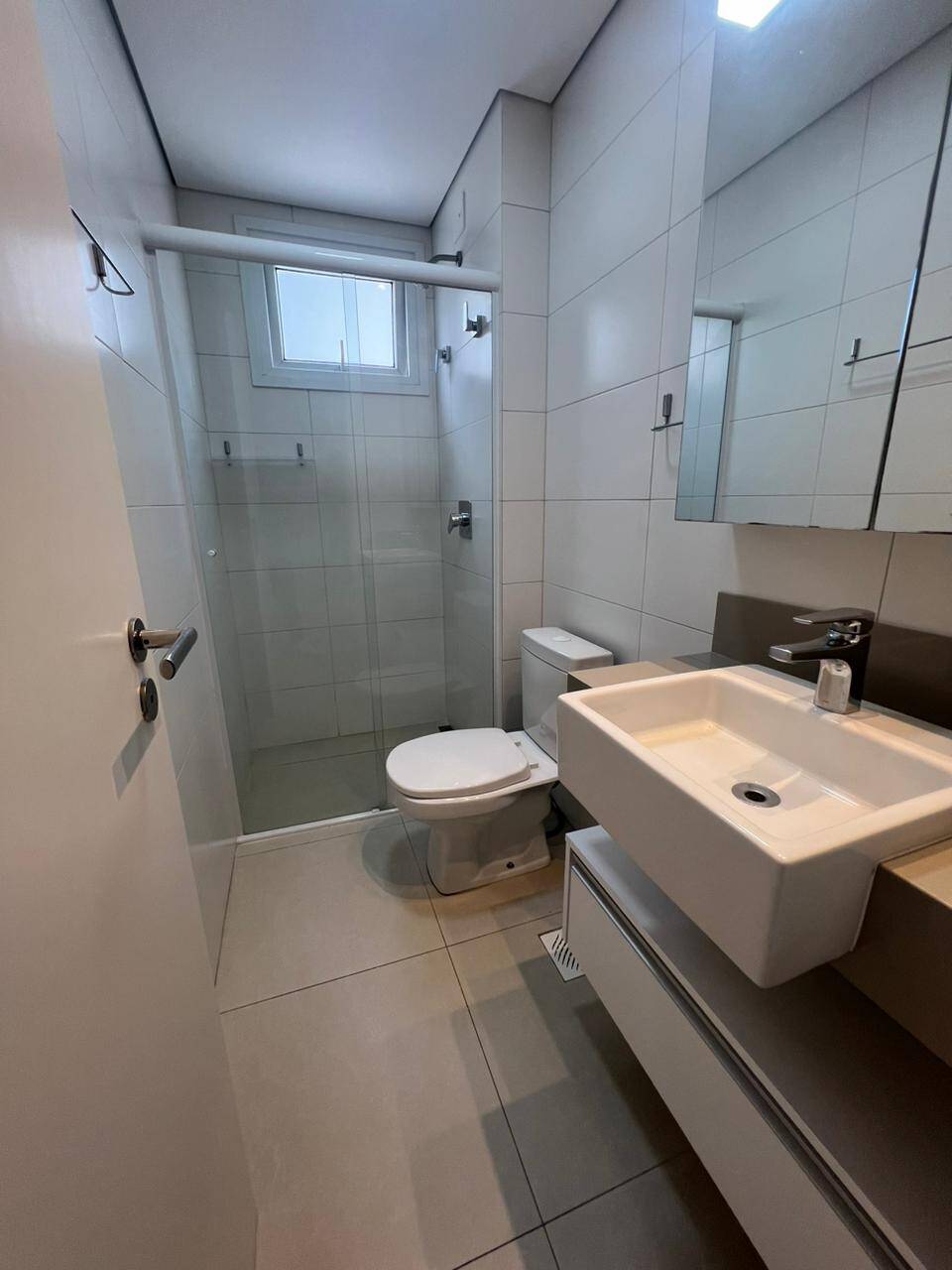 Apartamento à venda com 2 quartos, 75m² - Foto 10