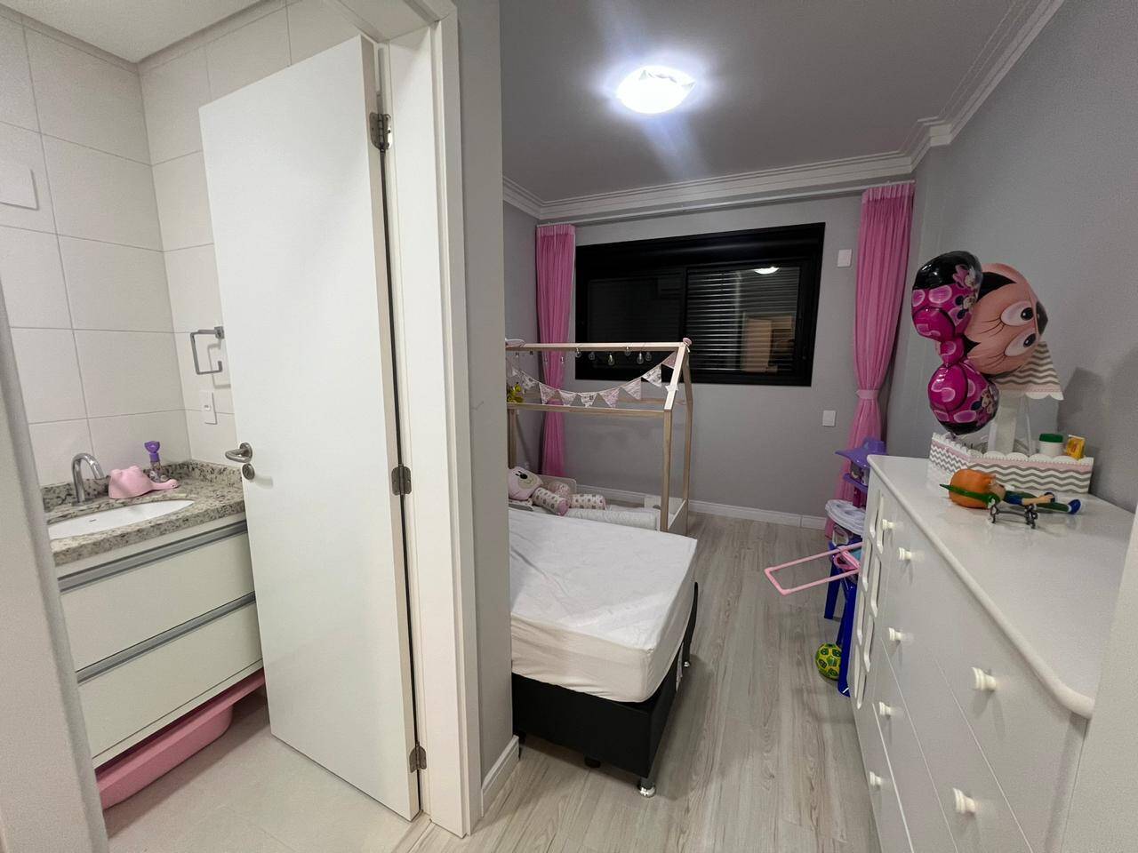 Apartamento à venda com 3 quartos, 150m² - Foto 15