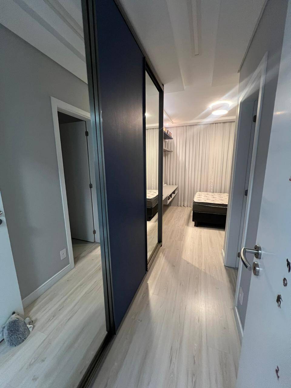 Apartamento à venda com 3 quartos, 150m² - Foto 16