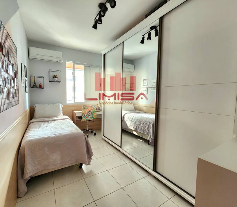 Apartamento à venda com 3 quartos, 126m² - Foto 14