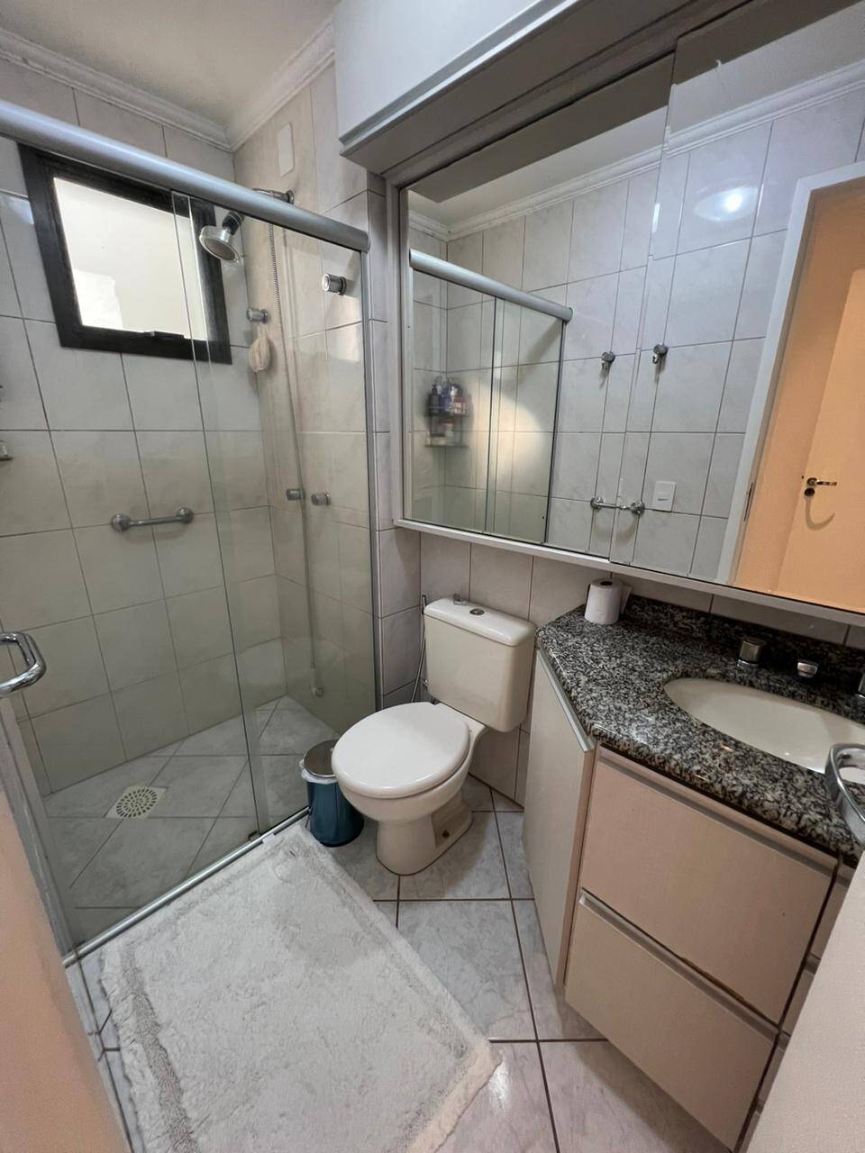 Apartamento à venda com 3 quartos, 210m² - Foto 3