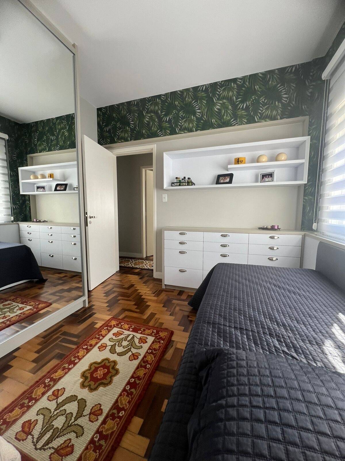 Apartamento à venda com 3 quartos, 114m² - Foto 3