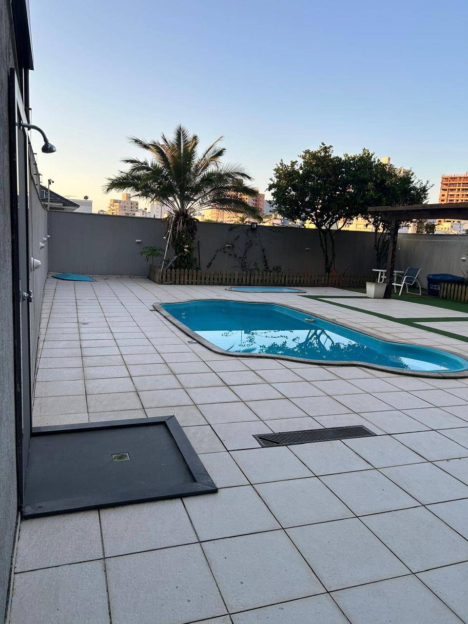 Casa à venda com 5 quartos, 280m² - Foto 9