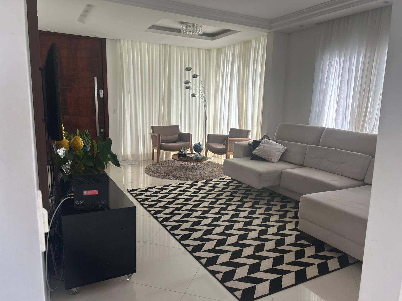 Casa à venda com 5 quartos, 280m² - Foto 19