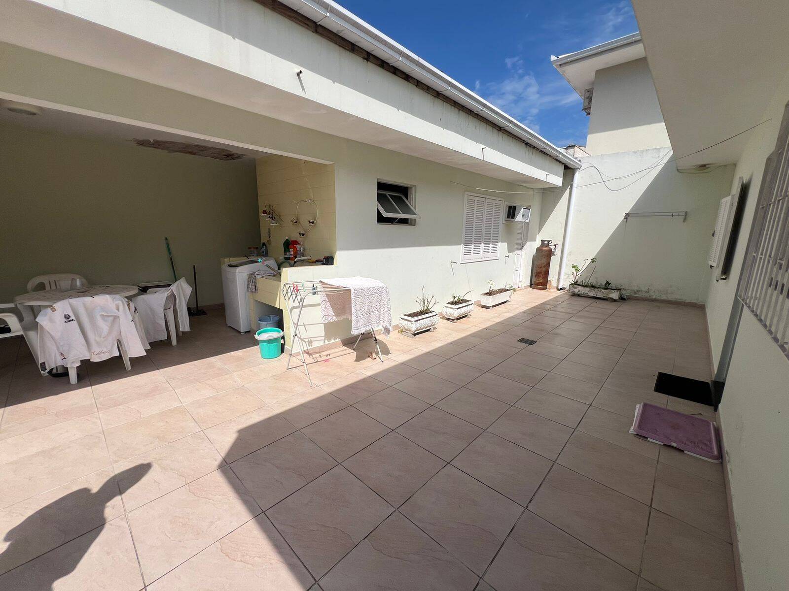 Casa à venda com 4 quartos, 260m² - Foto 6