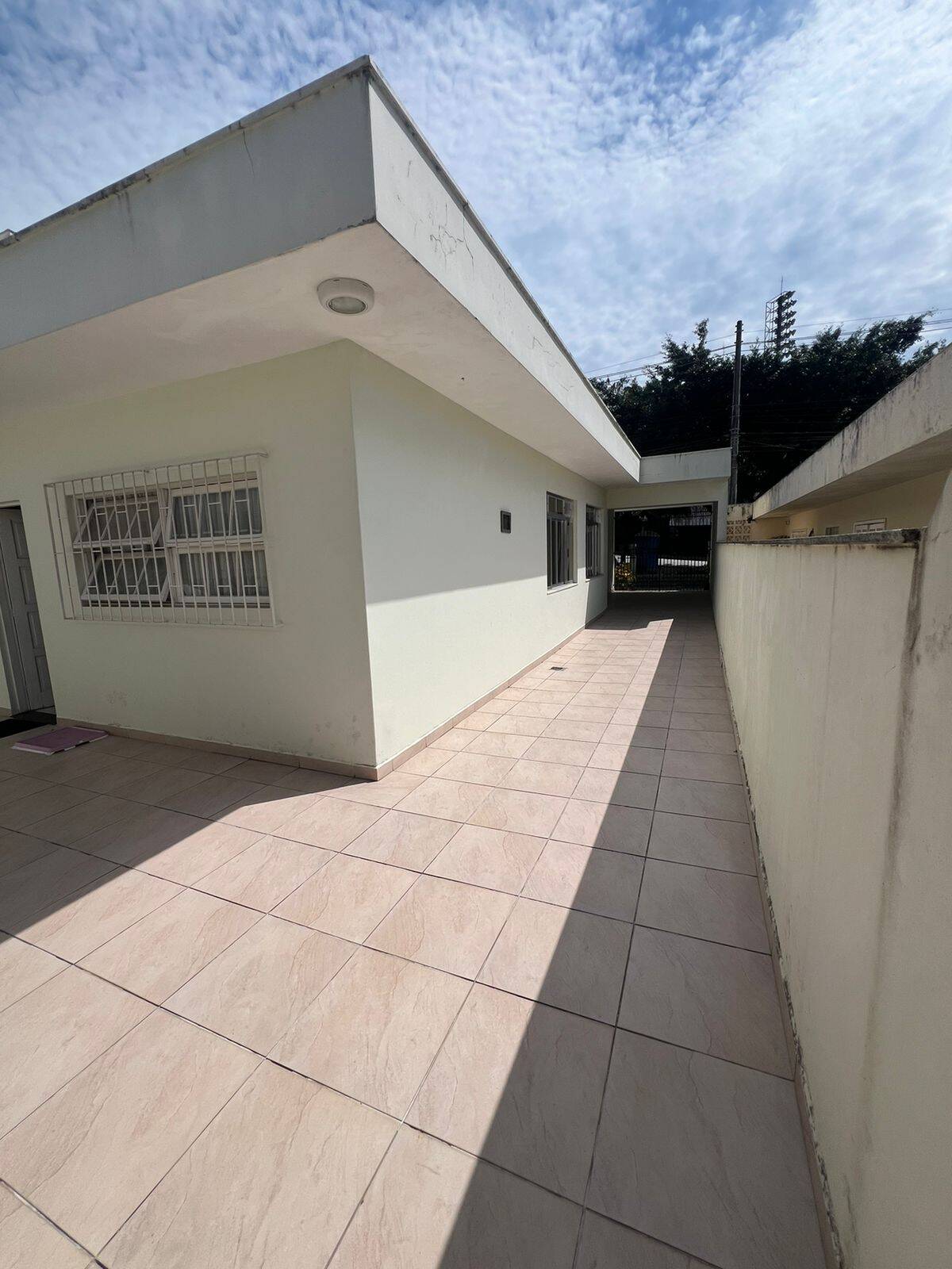 Casa à venda com 4 quartos, 260m² - Foto 9