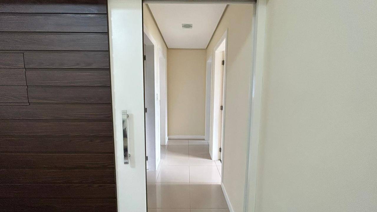 Apartamento à venda com 3 quartos, 96m² - Foto 9