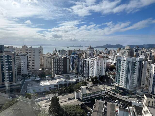 #50 - Apartamento para Venda em Florianópolis - SC - 2